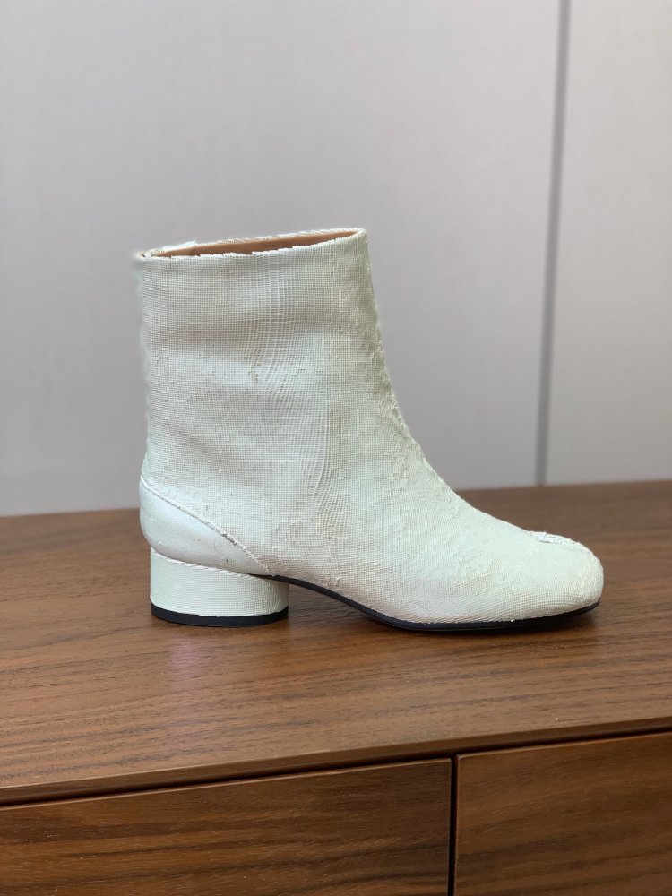 Ботинки Tabi кожаные с раздвоенным носком фото 4