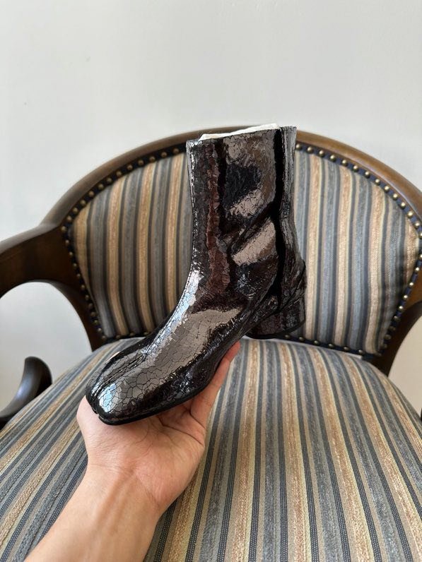 Ботинки Tabi кожаные с раздвоенным носком фото 4