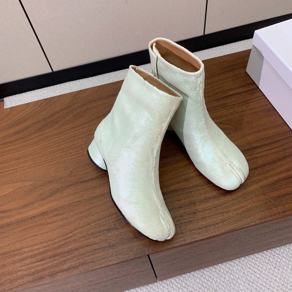 Ботинки Tabi кожаные с раздвоенным носком фото 5