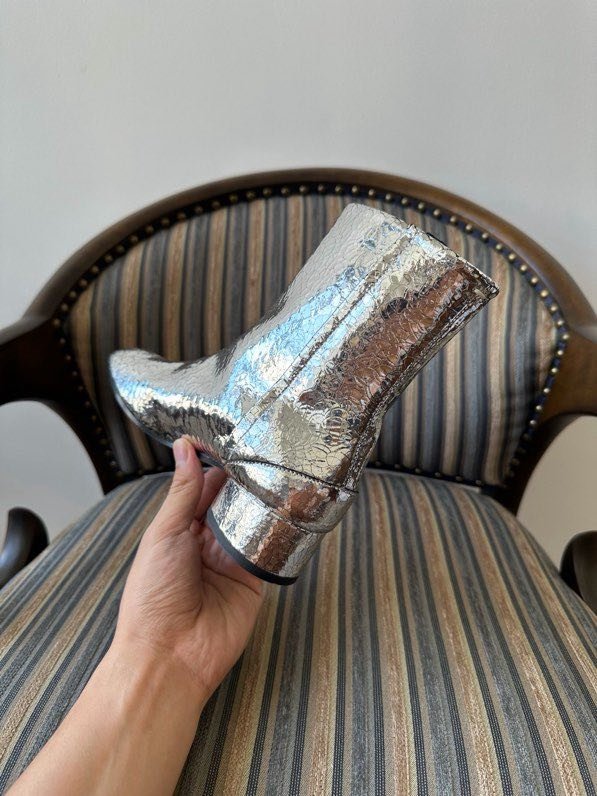 Ботинки Tabi кожаные с раздвоенным носком фото 6