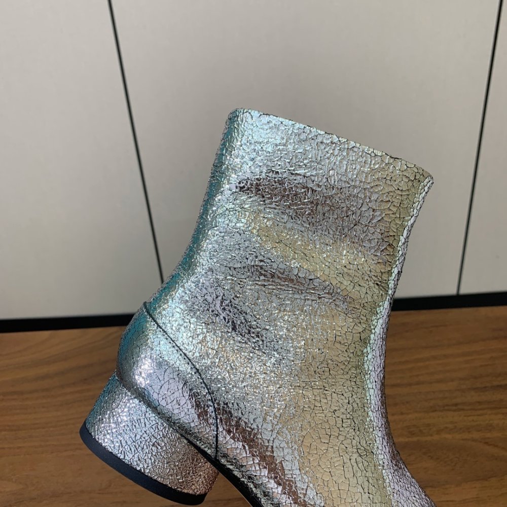 Ботинки Tabi кожаные с раздвоенным носком фото 8