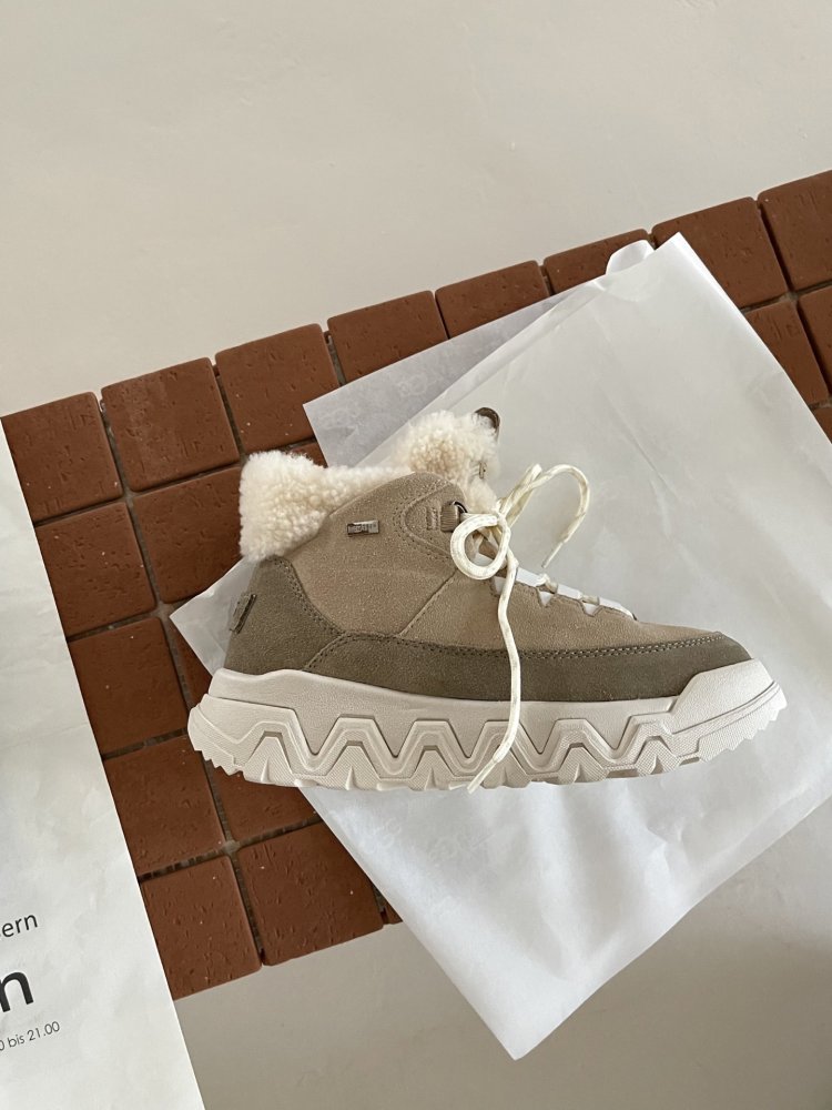 Boots UGG Territorial Cozy winter on fur women's фото 2