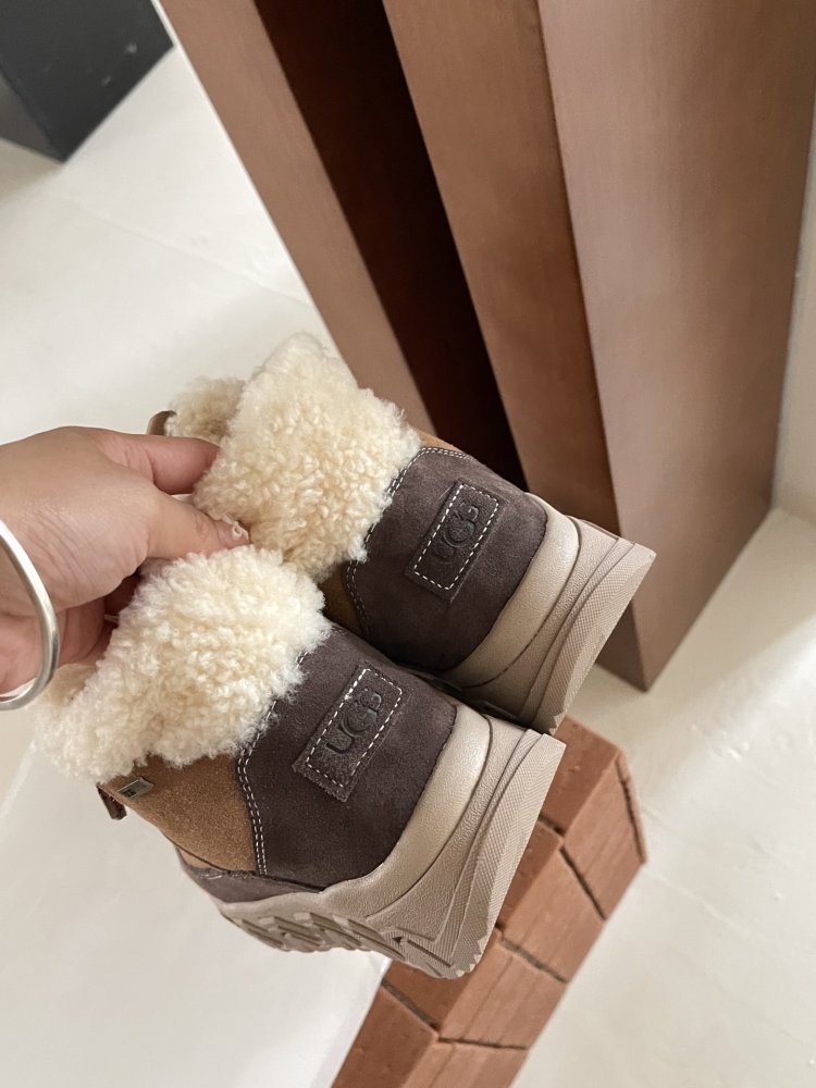 Boots UGG Territorial Cozy winter on fur women's фото 3