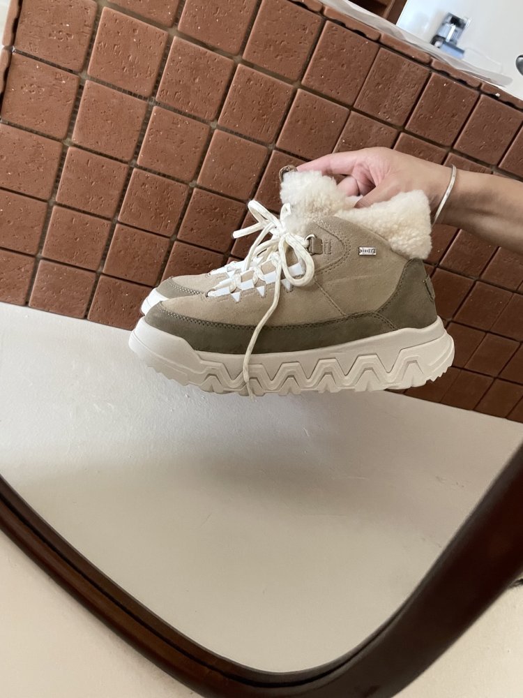 Boots UGG Territorial Cozy winter on fur women's фото 3