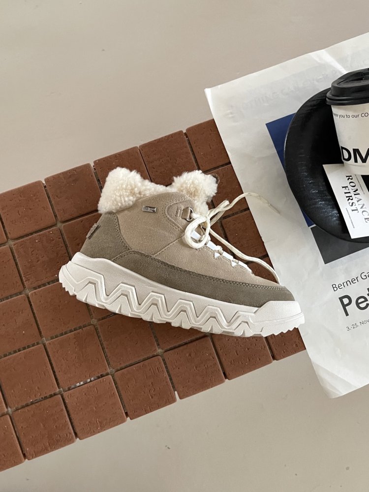 Boots UGG Territorial Cozy winter on fur women's фото 7