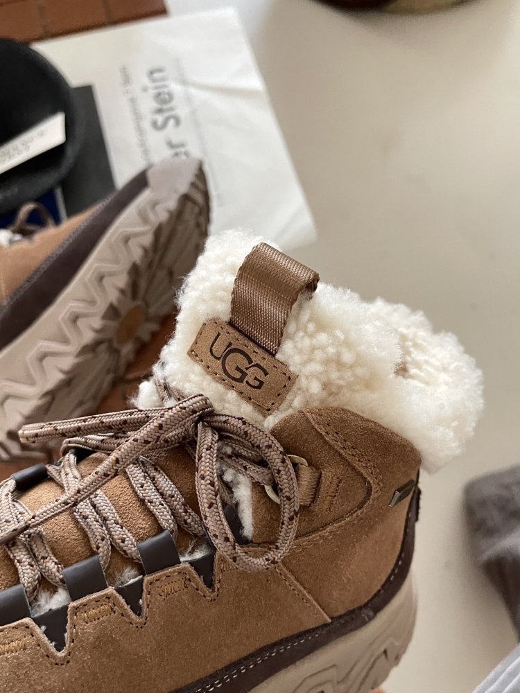 Boots UGG Territorial Cozy winter on fur women's фото 8