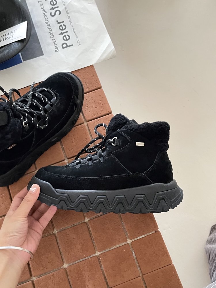 Boots UGG Territorial Cozy winter on fur women's фото 8