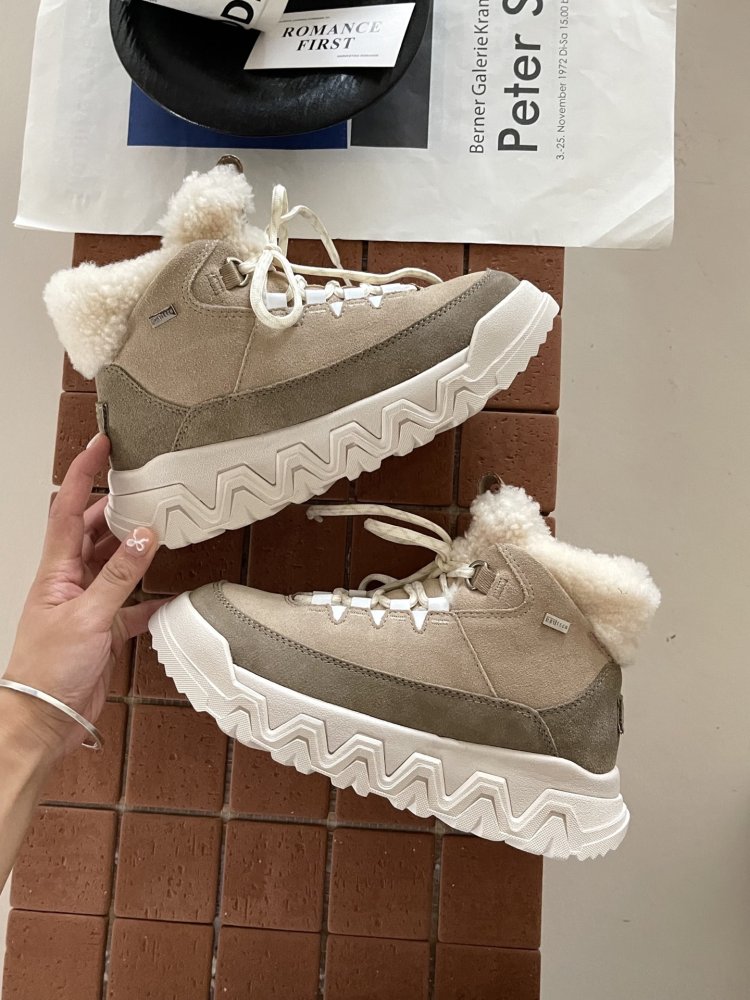 Boots UGG Territorial Cozy winter on fur women's фото 9