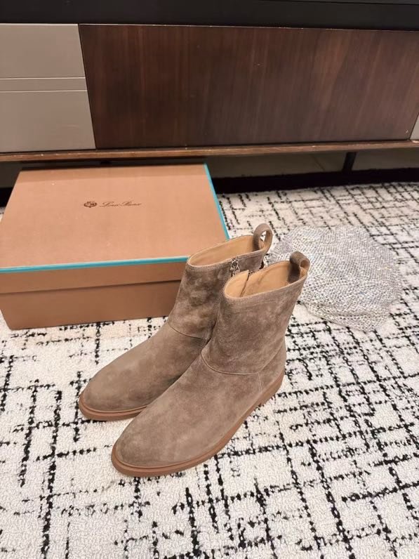 Boots suede women's фото 3