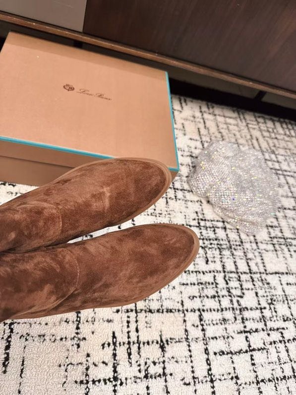 Boots suede women's фото 4