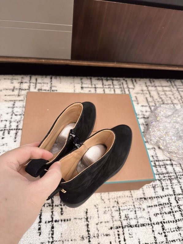 Boots suede women's фото 9