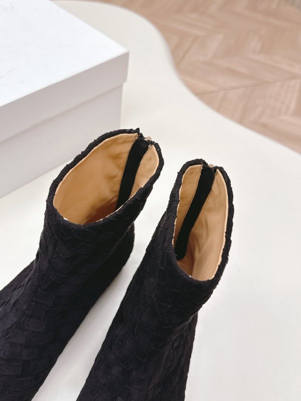 Черевики жіночі з плетених шкіри фото 8