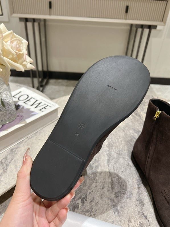 Черевики жіночі шкіряні з круглим носком фото 9