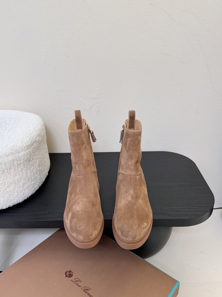 Boots women's leather