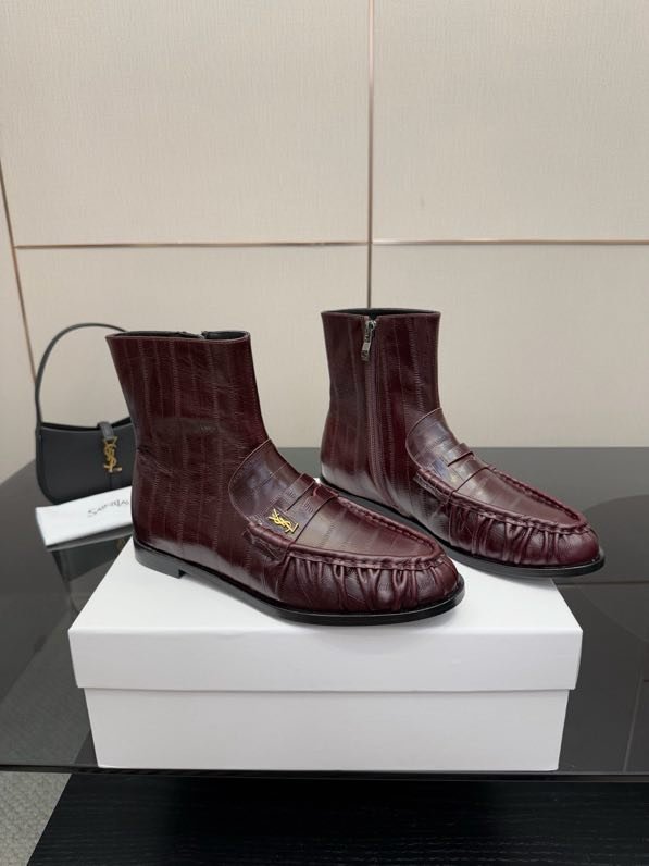 Ботинки женские кожаные