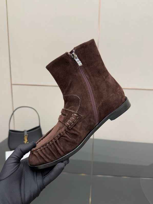 Boots women's leather фото 2