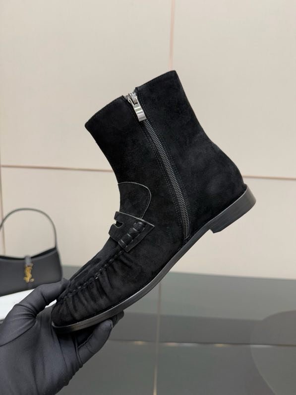 Boots women's leather фото 3