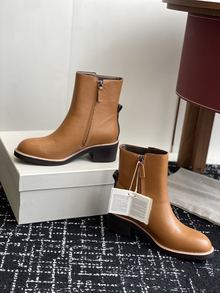 Boots women's leather фото 5