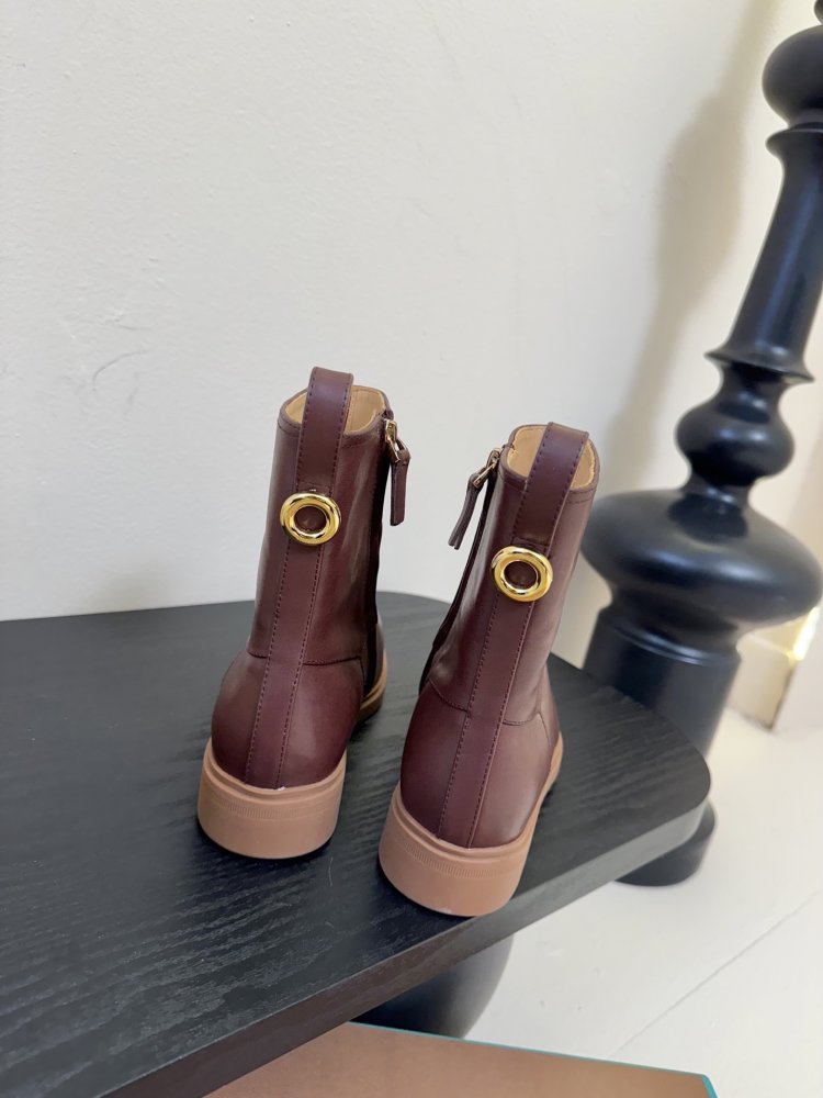 Boots women's leather фото 6