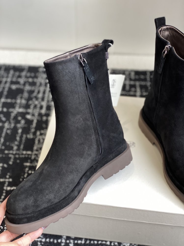 Boots women's leather фото 7