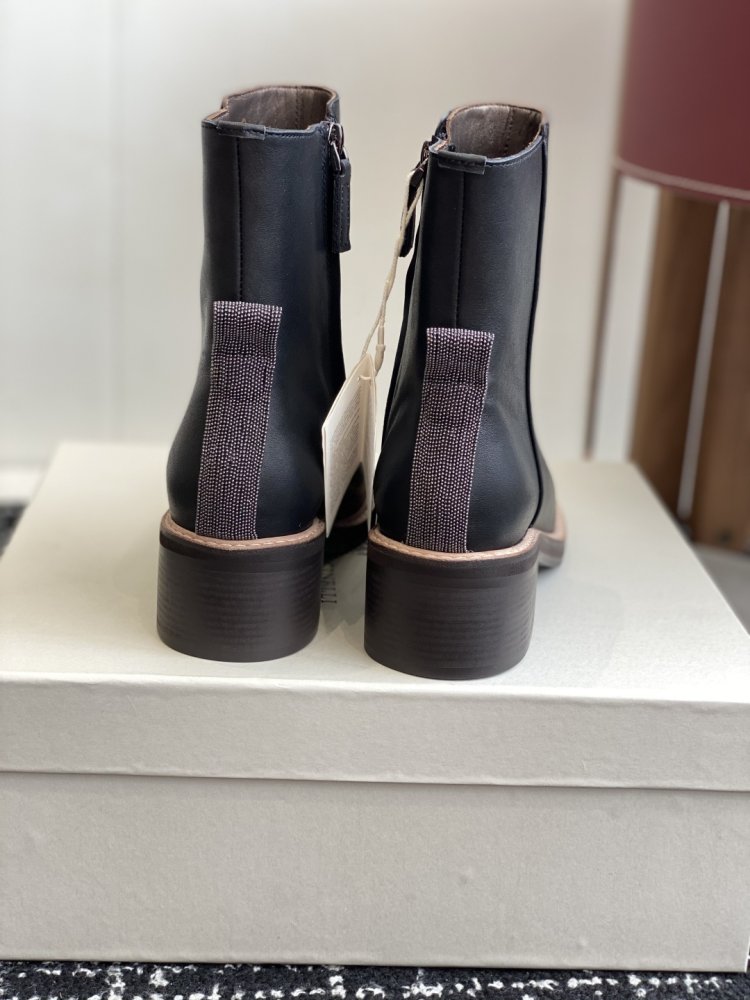 Ботинки женские кожаные фото 8