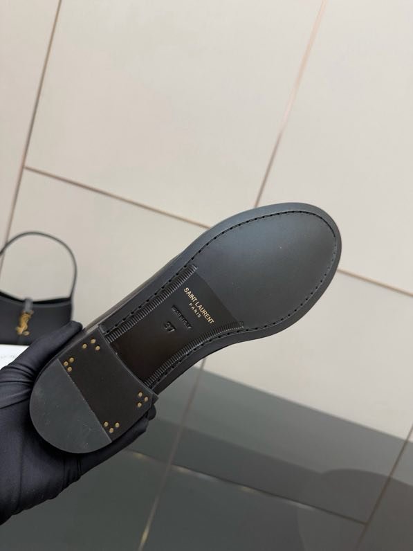 Boots women's leather фото 9