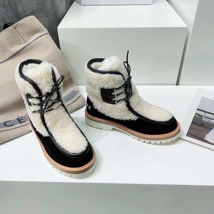 Ботинки женские меховые фото 3