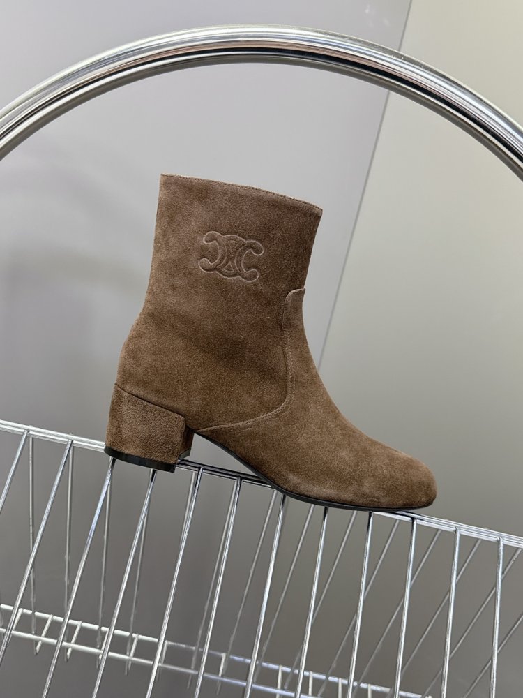 Boots women's on блочном heel фото 6