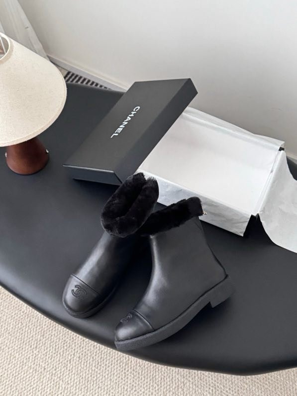 Ботинки женские на меху