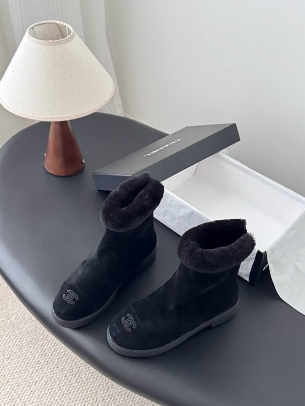 Ботинки женские на меху фото 3