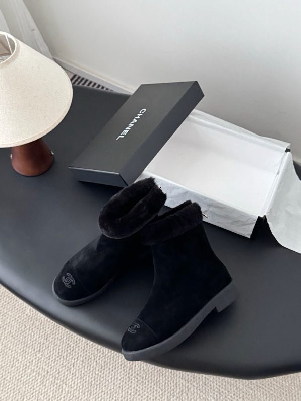 Ботинки женские на меху фото 6