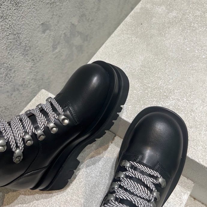 Ботинки женские на меху фото 7