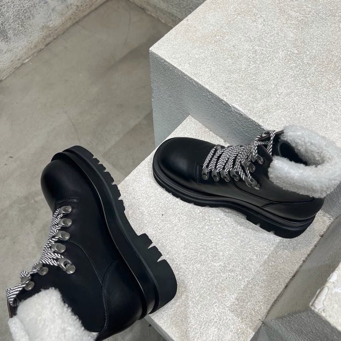 Ботинки женские на меху фото 8