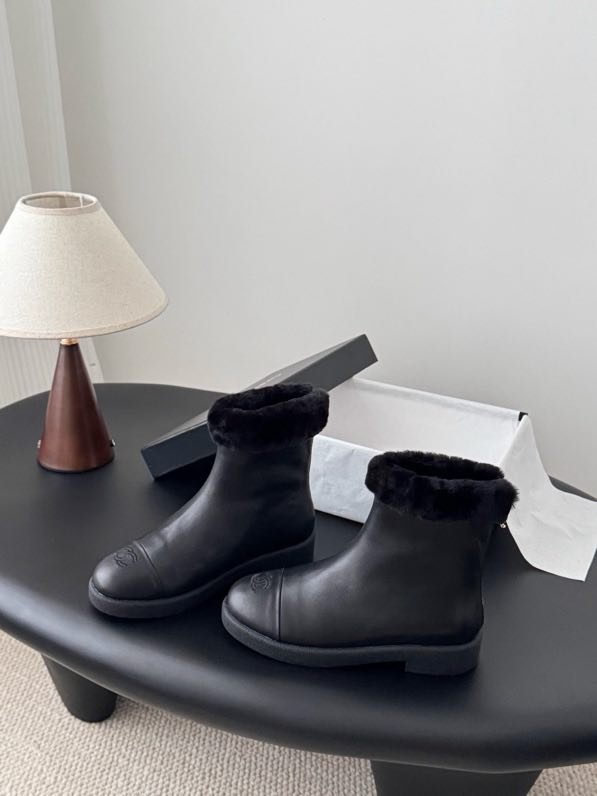 Ботинки женские на меху фото 8