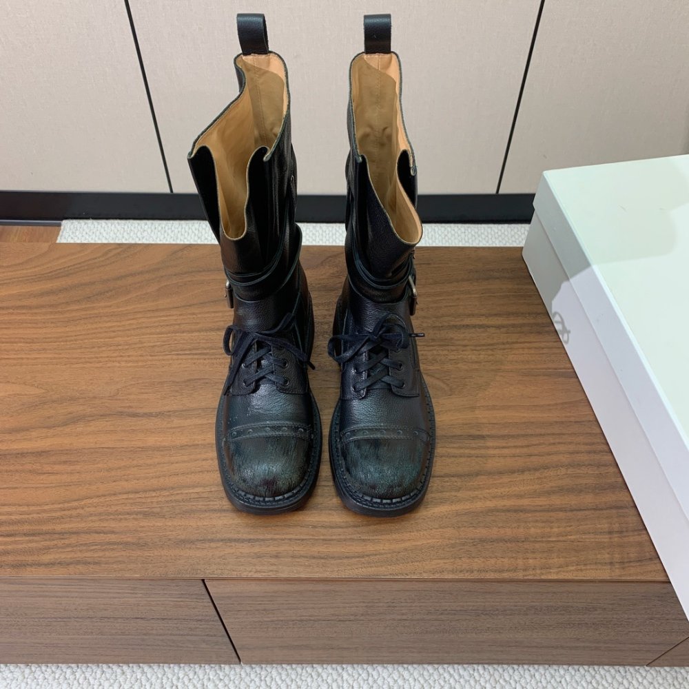 Черевики жіночі на шнурівці