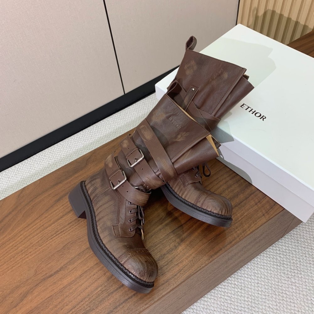 Черевики жіночі на шнурівці фото 2