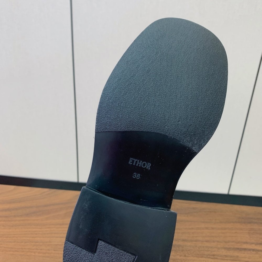 Черевики жіночі на шнурівці фото 7