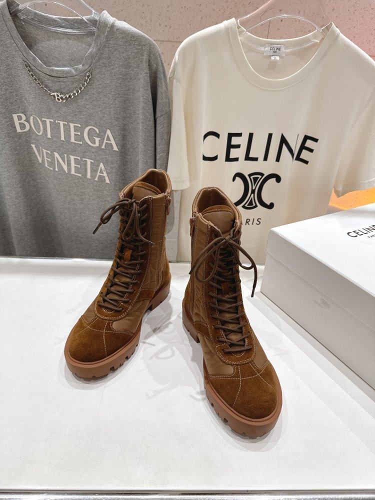 Черевики жіночі на товстої підошві зі шнурівкою фото 2