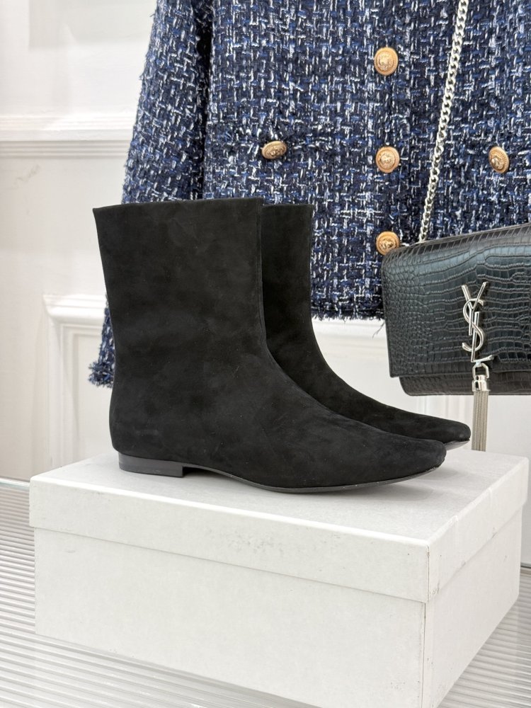 Черевики жіночі з гострим носком