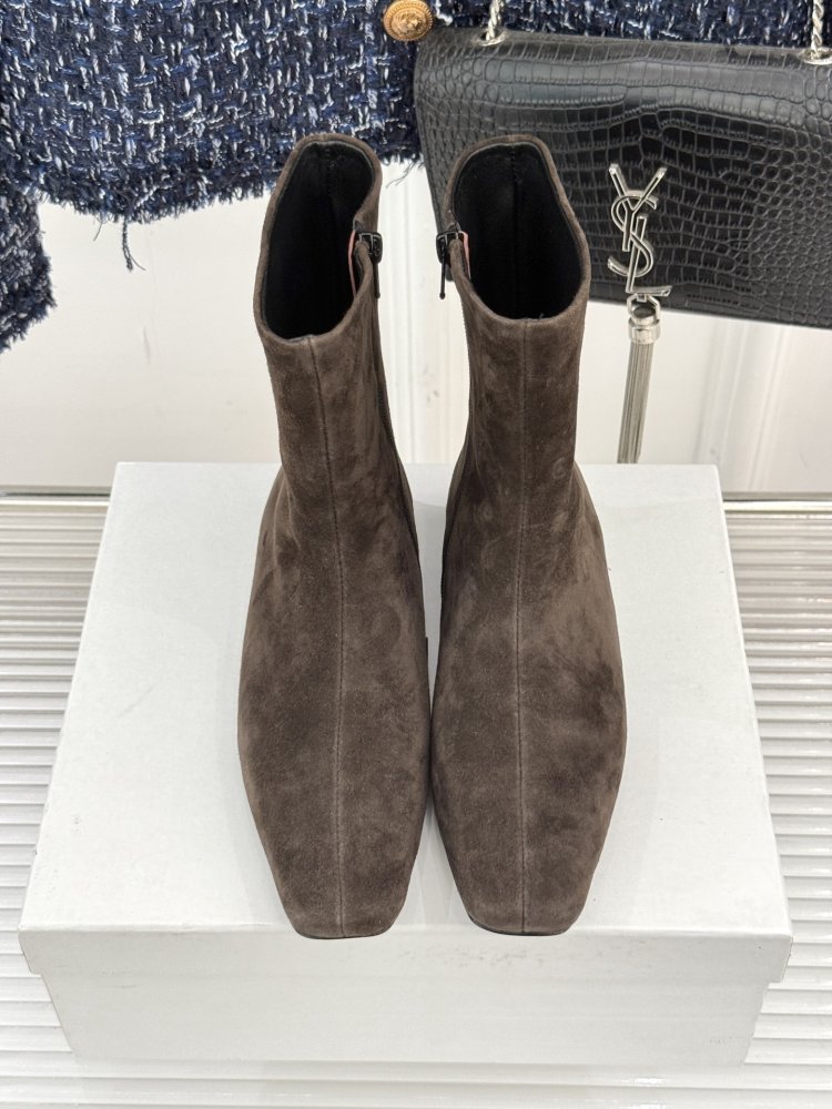 Ботинки женские с острым носком фото 4