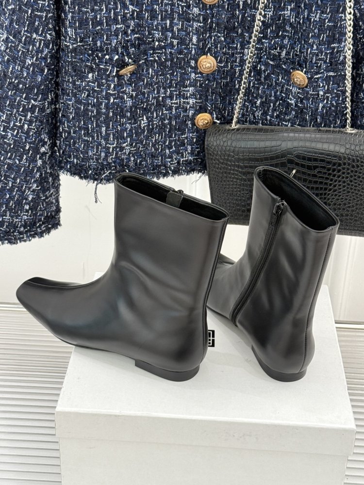 Ботинки женские с острым носком фото 5