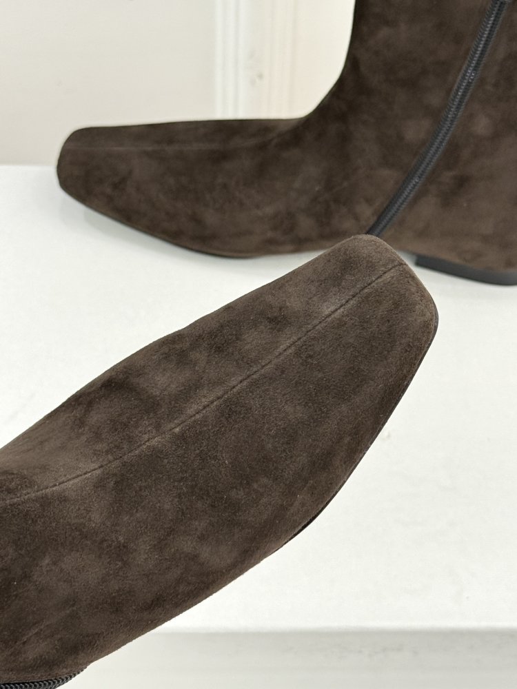 Ботинки женские с острым носком фото 7