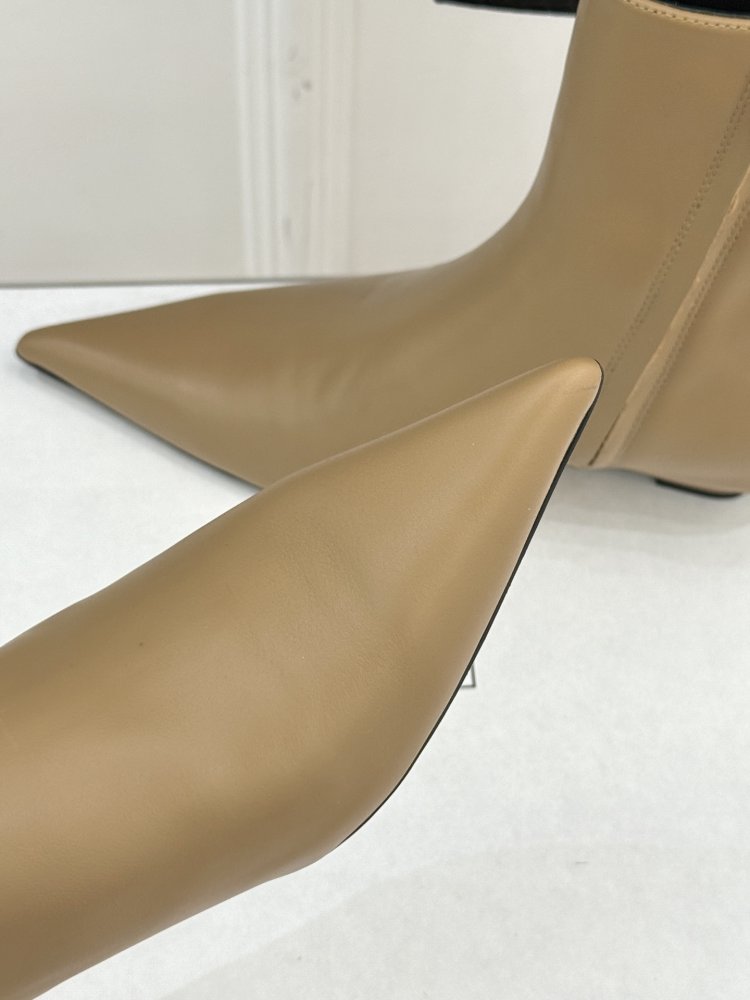 Черевики жіночі з гострим носком фото 7