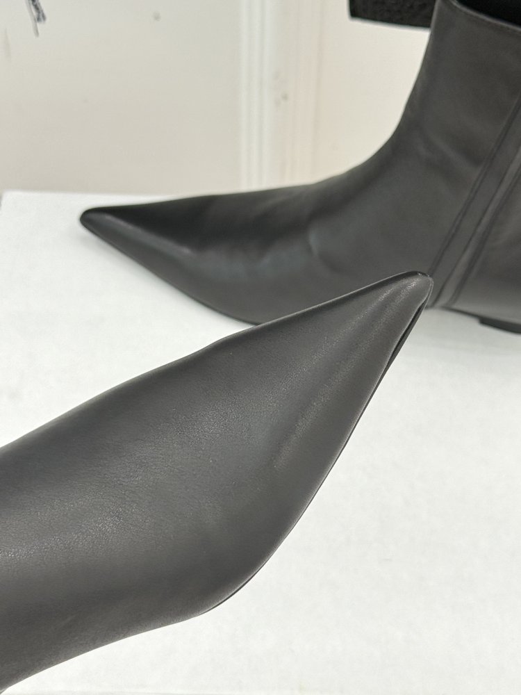 Черевики жіночі з гострим носком фото 7