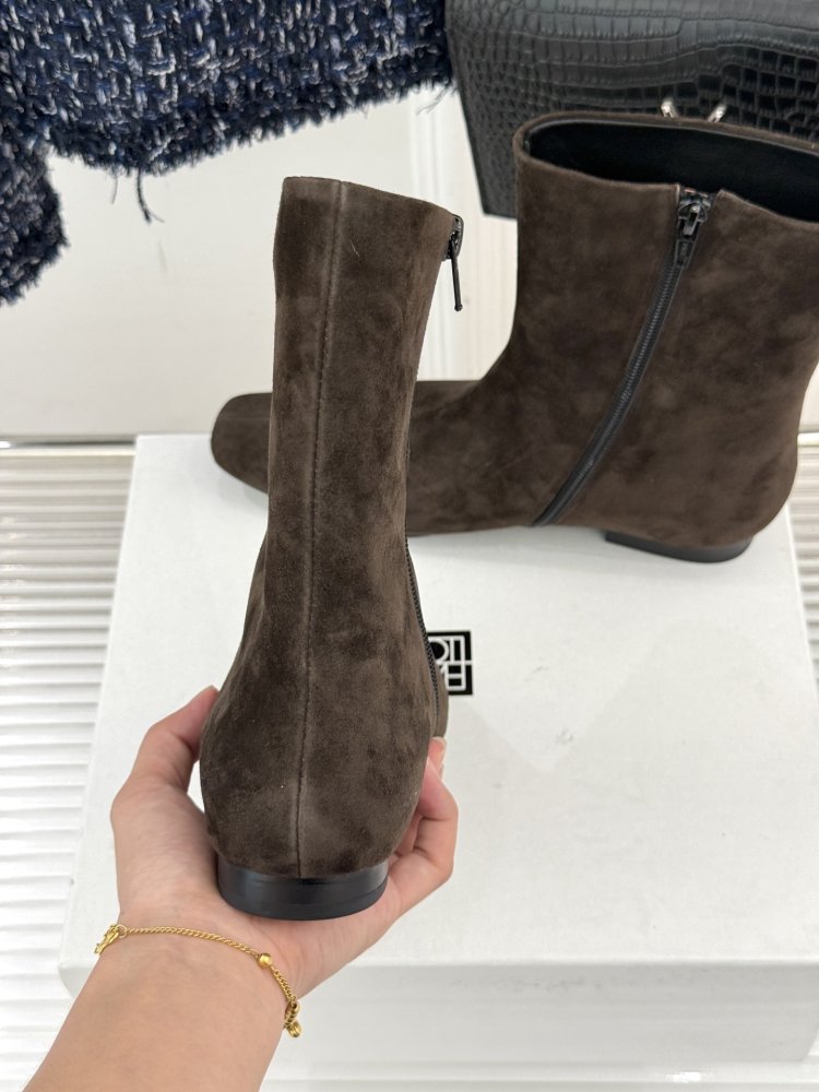 Ботинки женские с острым носком фото 8