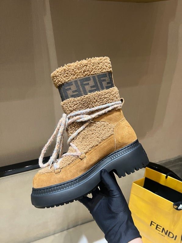 Boots women's winter фото 6