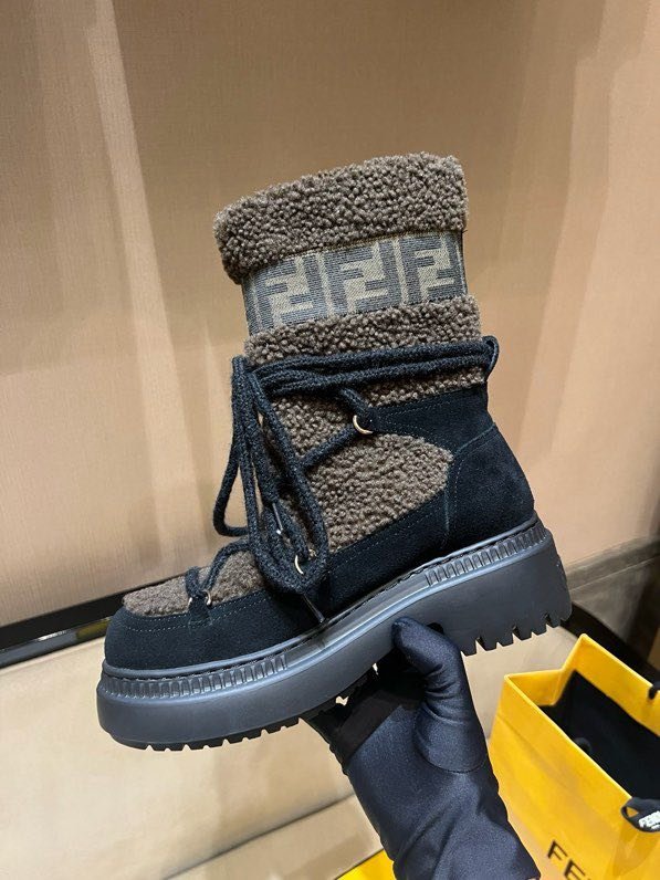 Ботинки женские зимние фото 6