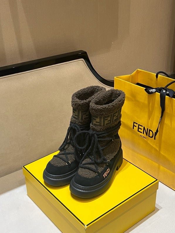 Ботинки женские зимние фото 7