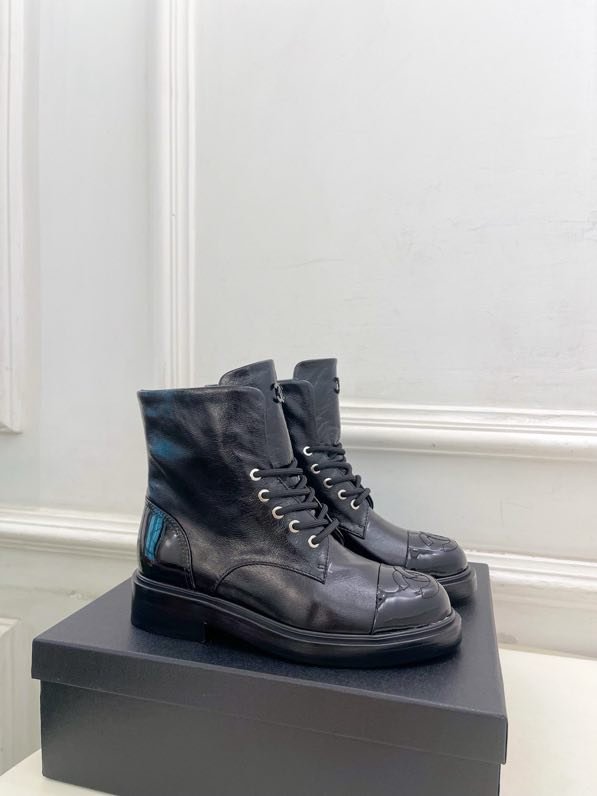 Ботинки женские