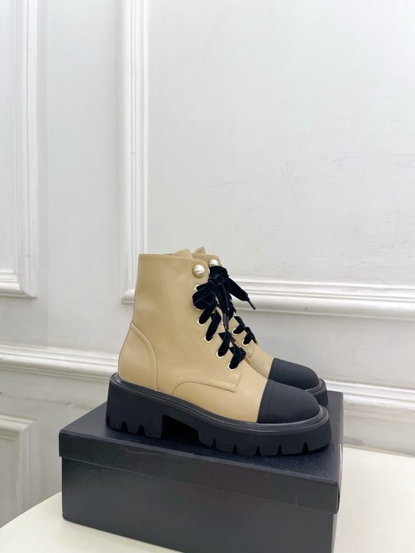 Ботинки женские